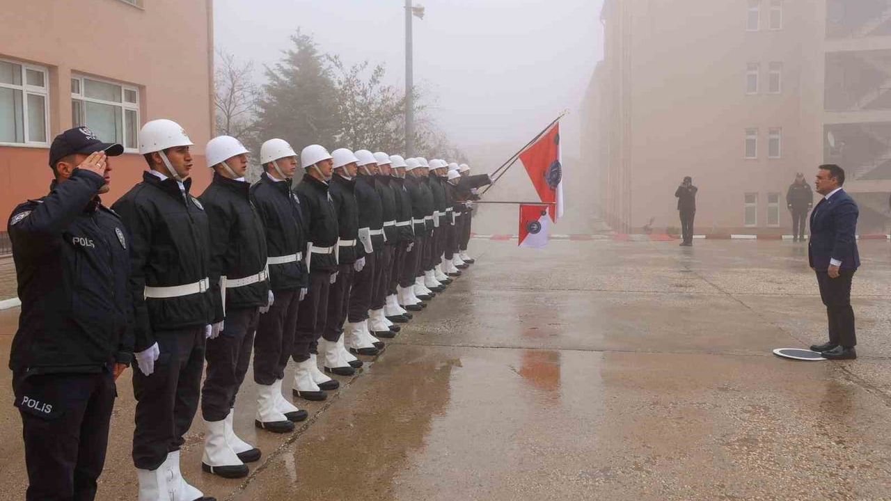 Vali Faik Oktay Sözer'den Bilecik POMEM'e iade-i ziyaret