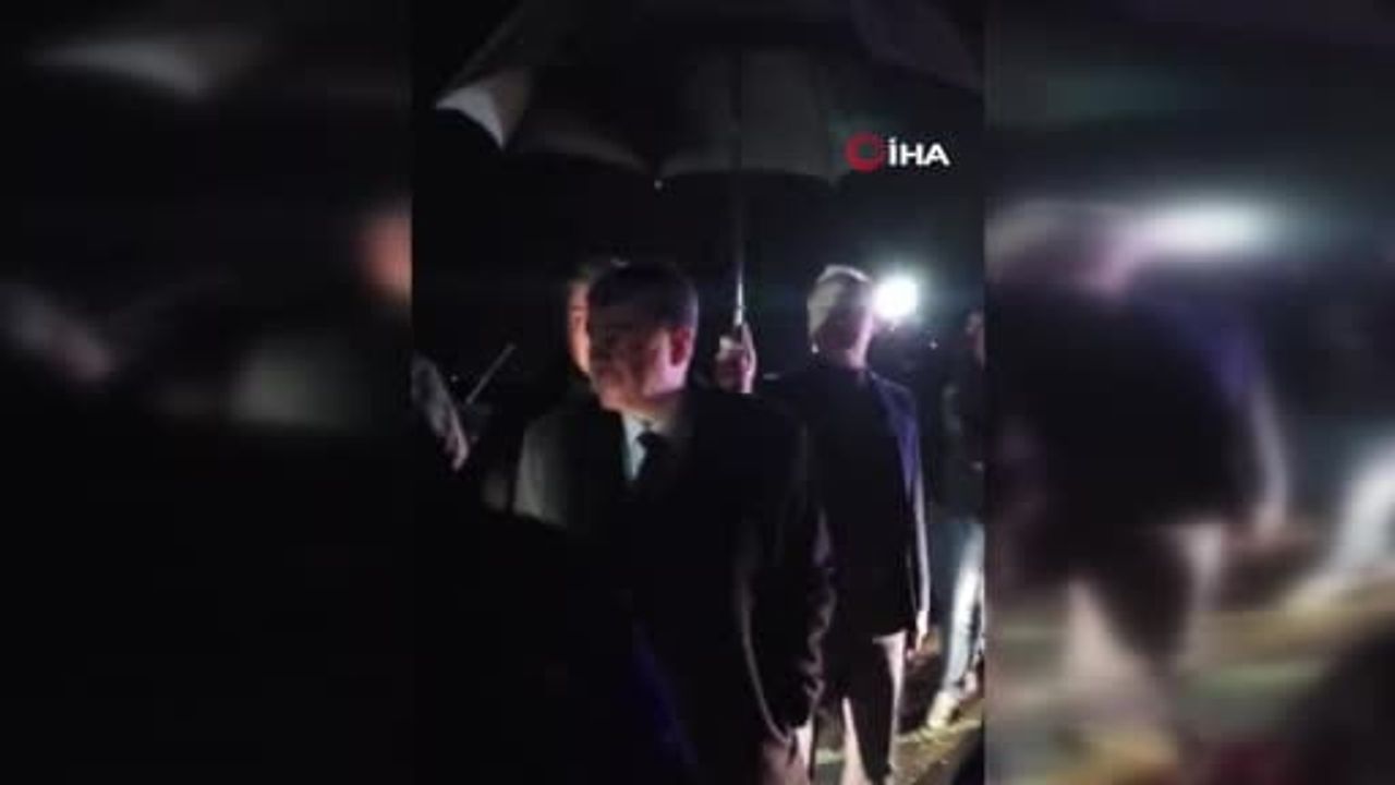 Vali Şahin, düşen uçağın enkazında inceleme yaptı