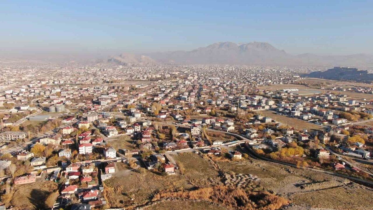 Van'da Gece ve Gündüzün Farklı Güzelliği