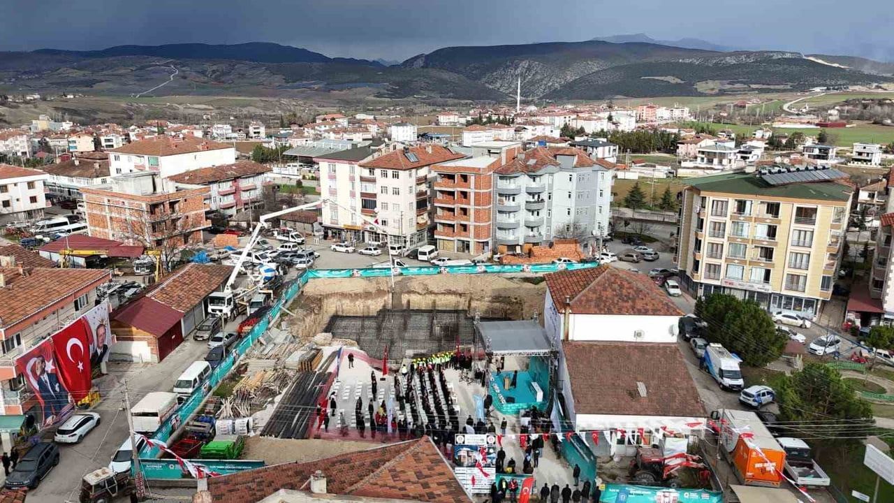 Vezirköprü'de İlçe Tarım ve Orman Müdürlüğü Hizmet Binası Temeli Atıldı