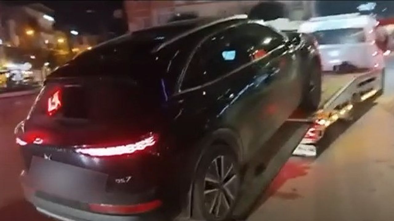 Yalova'da çakar lambası takan sürücüye 276 bin 344 TL ceza