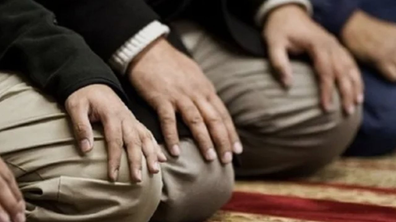 Yarın Cuma namazı saat kaçta? İşte 26 Aralık İstanbul, Ankara, İzmir ve tüm iller için Diyanet Cuma vakitleri!