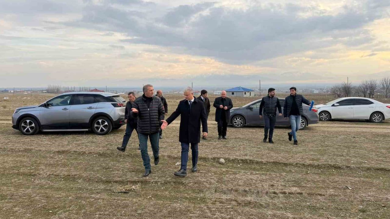 Yaygın’a sentetik çim futbol sahası geliyor