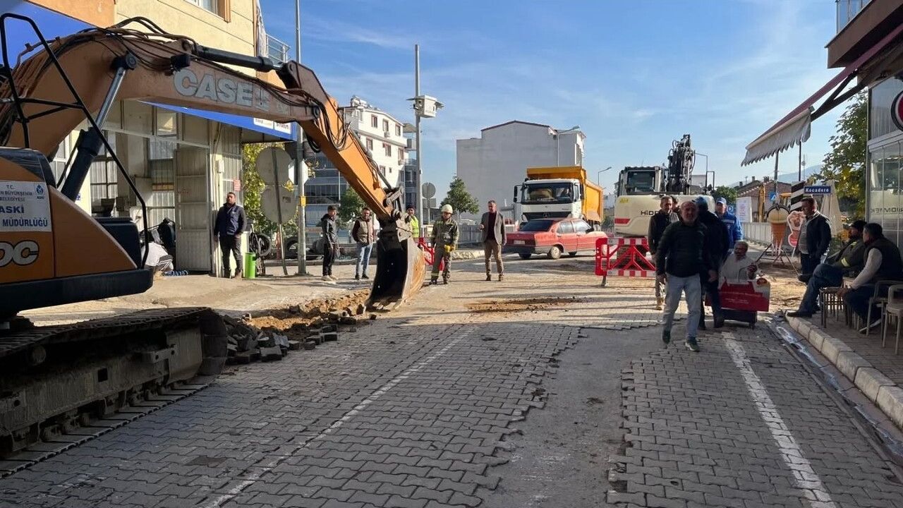 Yenipazar’da eskiyen içme suyu hattı ASKİ ile yenileniyor