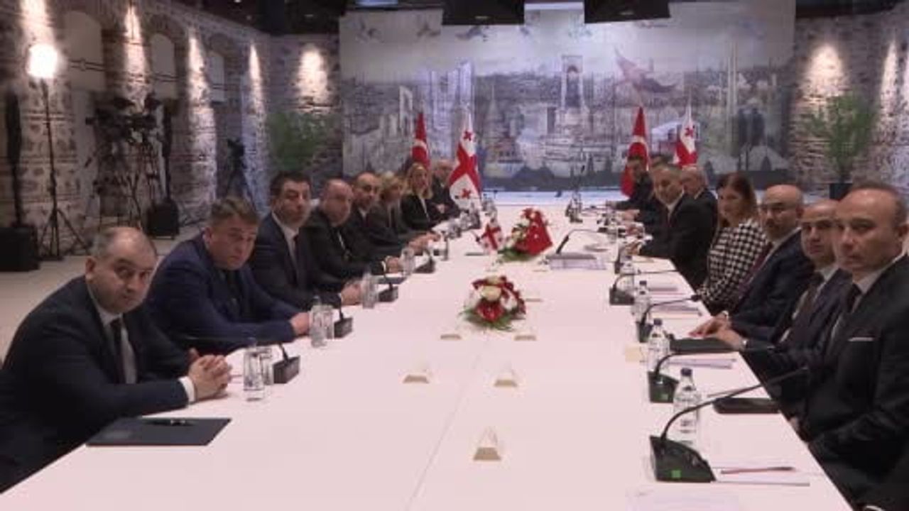 Yerlikaya: Kabine döneminde 58 ülkeden 588 kırmızı bültenli şüpheli Türkiye’ye getirildi