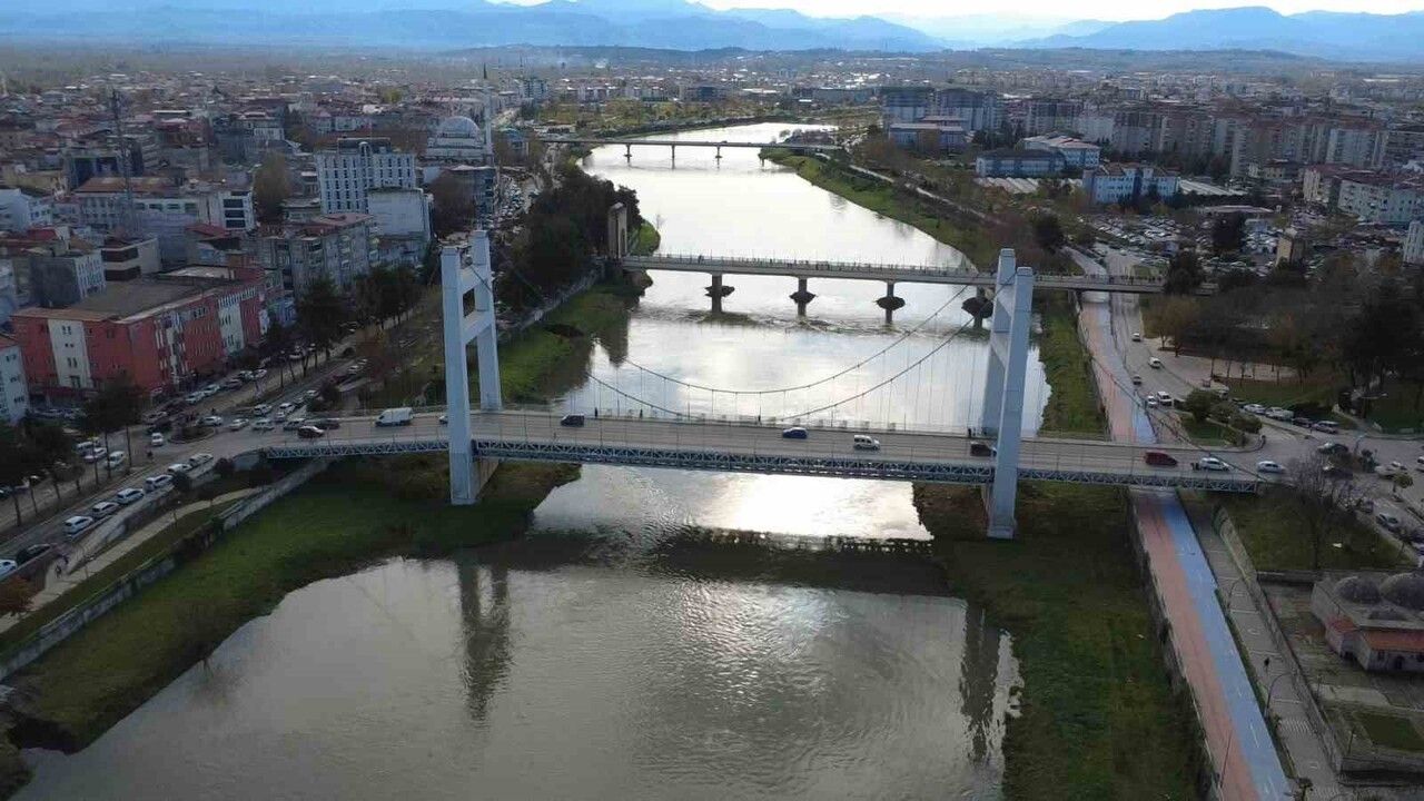 Yeşilırmak eski su seviyesine döndü: Bakım çalışmaları tamamlandı