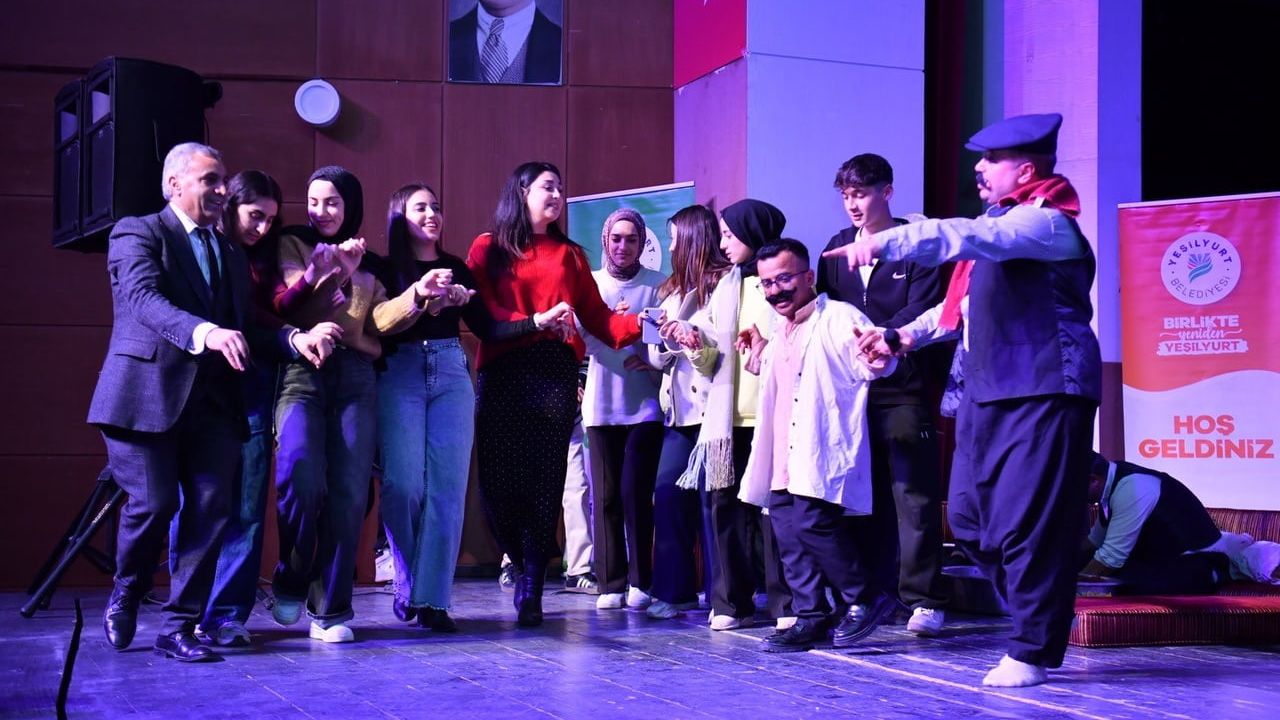 Yeşilyurt Eyvan Geceleri Coşku ve Sanatla Dolu