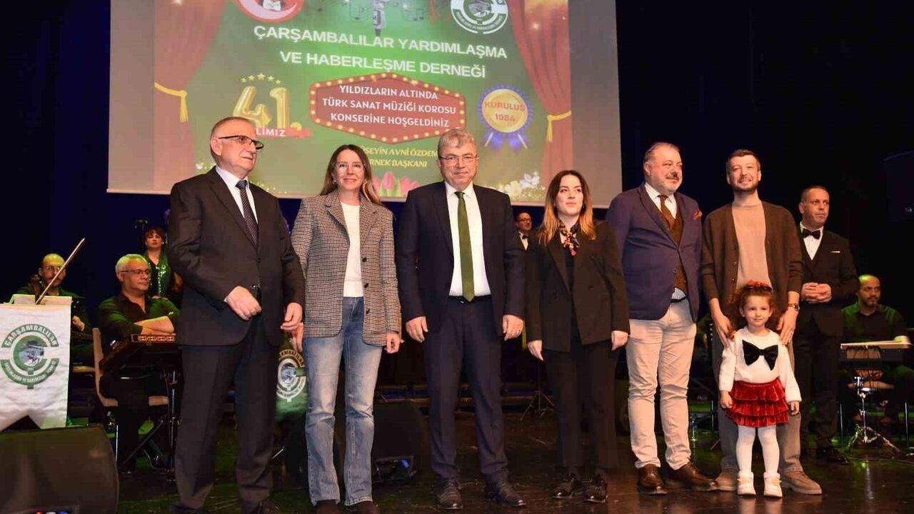 Yıldızların Altında: Çarşambalılar Derneği Korosu'ndan Türk Sanat Müziği Gecesi
