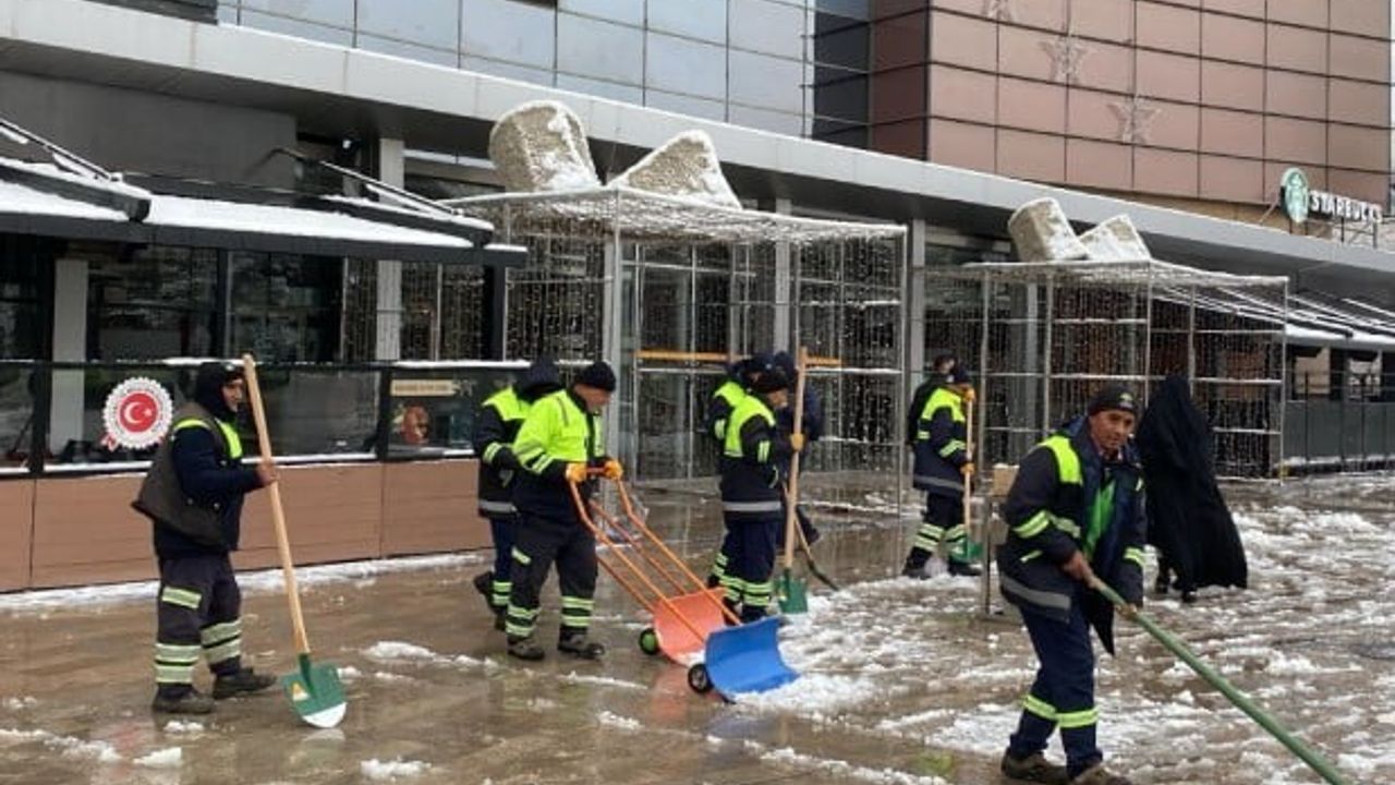 Yılmaz’dan kar yağışı öncesi uyarı: Şehitkamil hazırlıklarını tamamladı