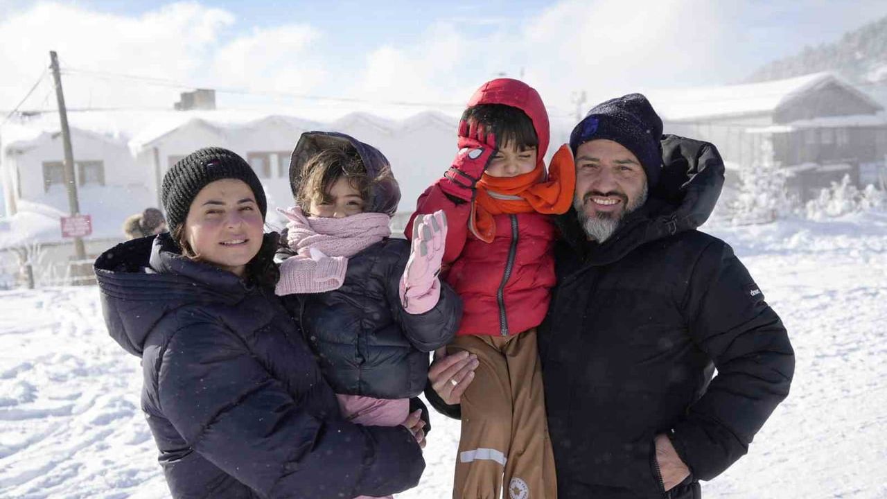 Zigana Gümüşkayak'ta Hafta Sonu Ziyaretçi Yoğunluğu