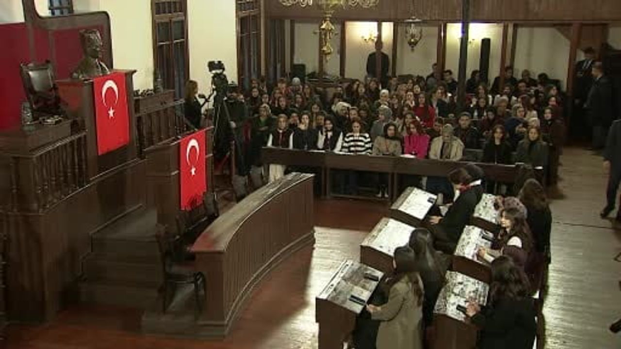 10. Genç Diplomat Akademisi TBMM'de Açıldı