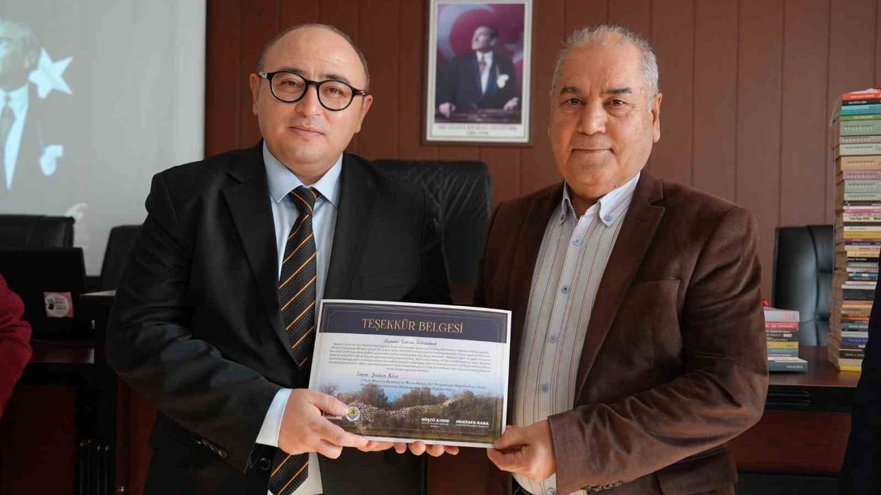 3 Ocak Şiir Yarışmasında Dereceye Girenler Açıklandı