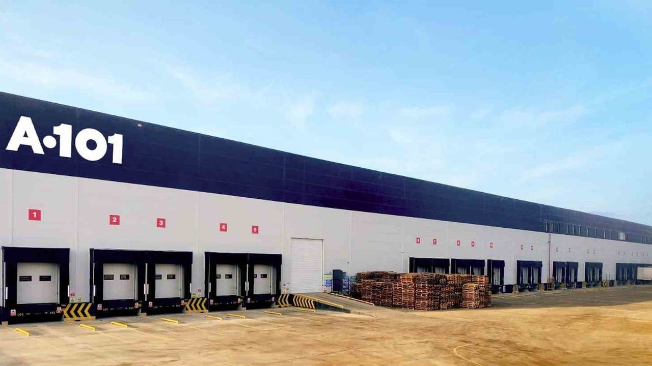 A101 Cumayeri'nde ikinci e-ticaret deposunu açtı