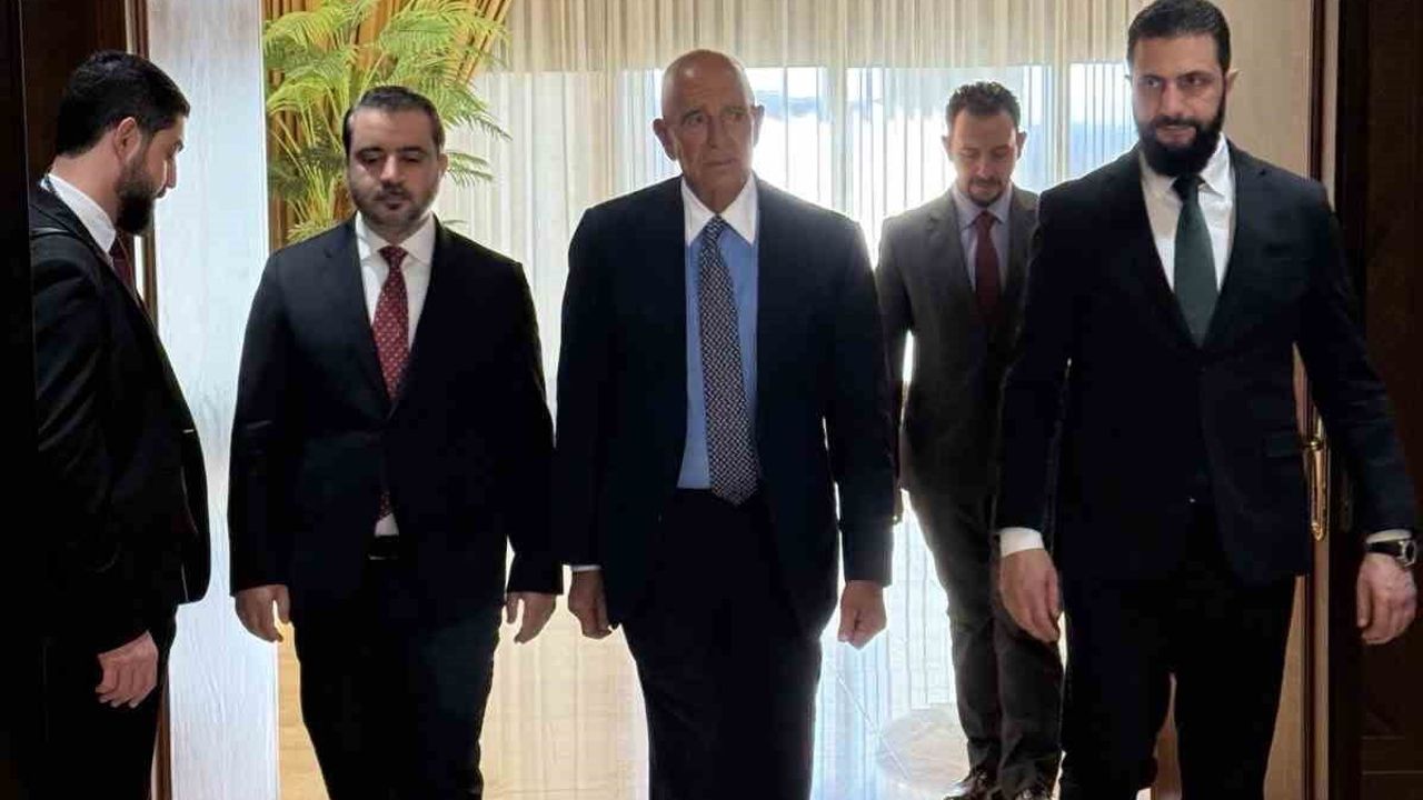 ABD Büyükelçisi Tom Barrack: Trump bu anı yeni Suriye için 'dönüm noktası' kabul ediyor