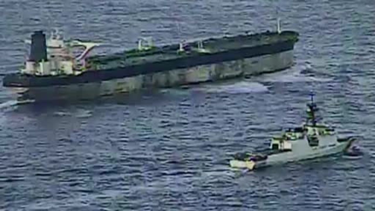 ABD Sahil Güvenliği, Kuzey Atlantik’te 'Bella 1' (Marinera) tankerine el koydu