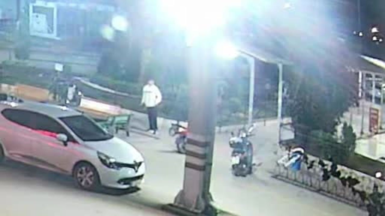 Adana'da hastane otoparkından motosiklet hırsızlığı: 2 şüpheli tutuklandı