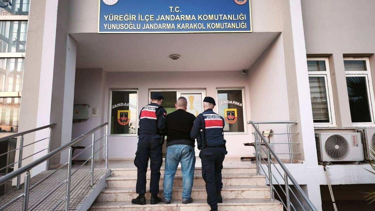 Adana'da 'kasten öldürme' suçundan aranan hükümlü yakalandı