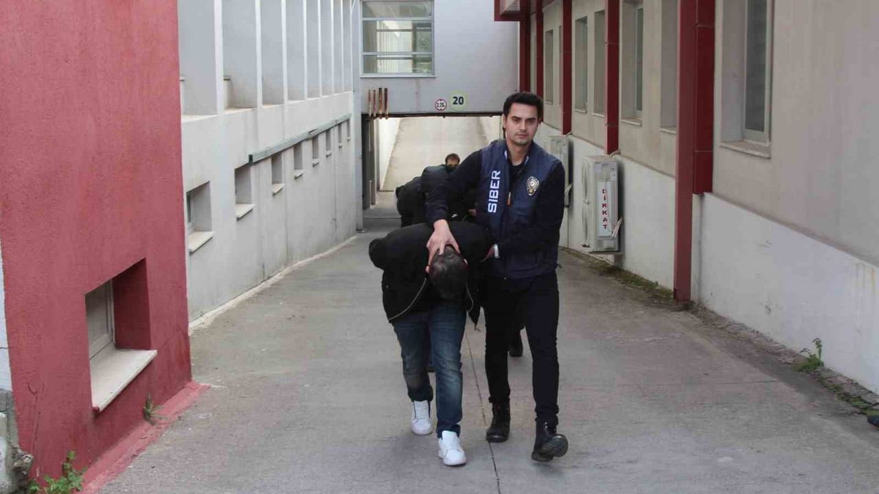 Adana'da 'Sazan Sarmalı' ile 1 milyon TL'lik dolandırıcılık: 7 tutuklu