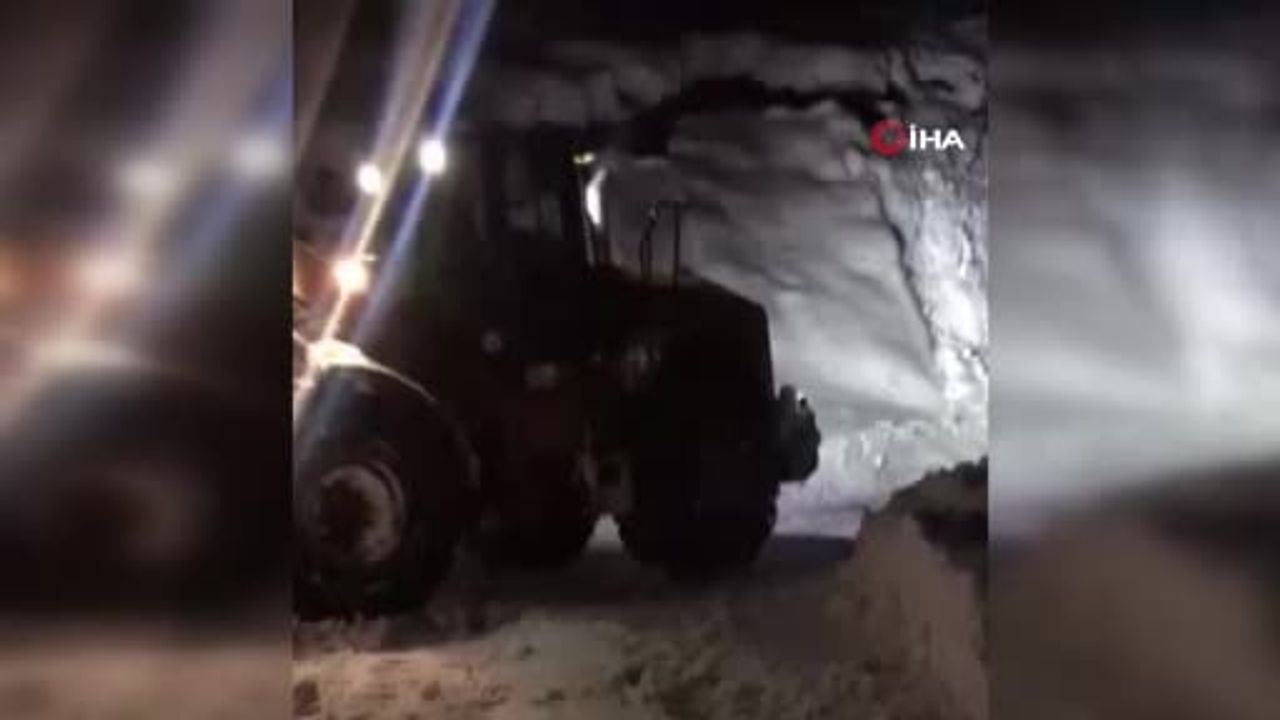 Adıyaman Sincik'te 4 saatlik yol açma çalışmasıyla hastaya ulaşıldı