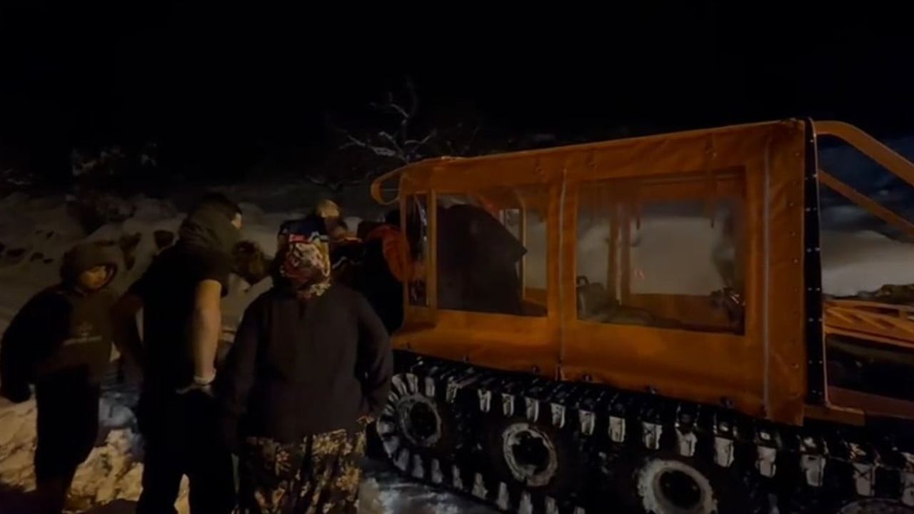 AFAD paletli kar aracıyla Gaziantep’te hasta kurtarma operasyonu