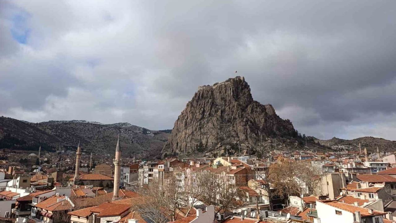 Afyonkarahisar'da Hafta Boyu Soğuk ve Bulutlu Hava