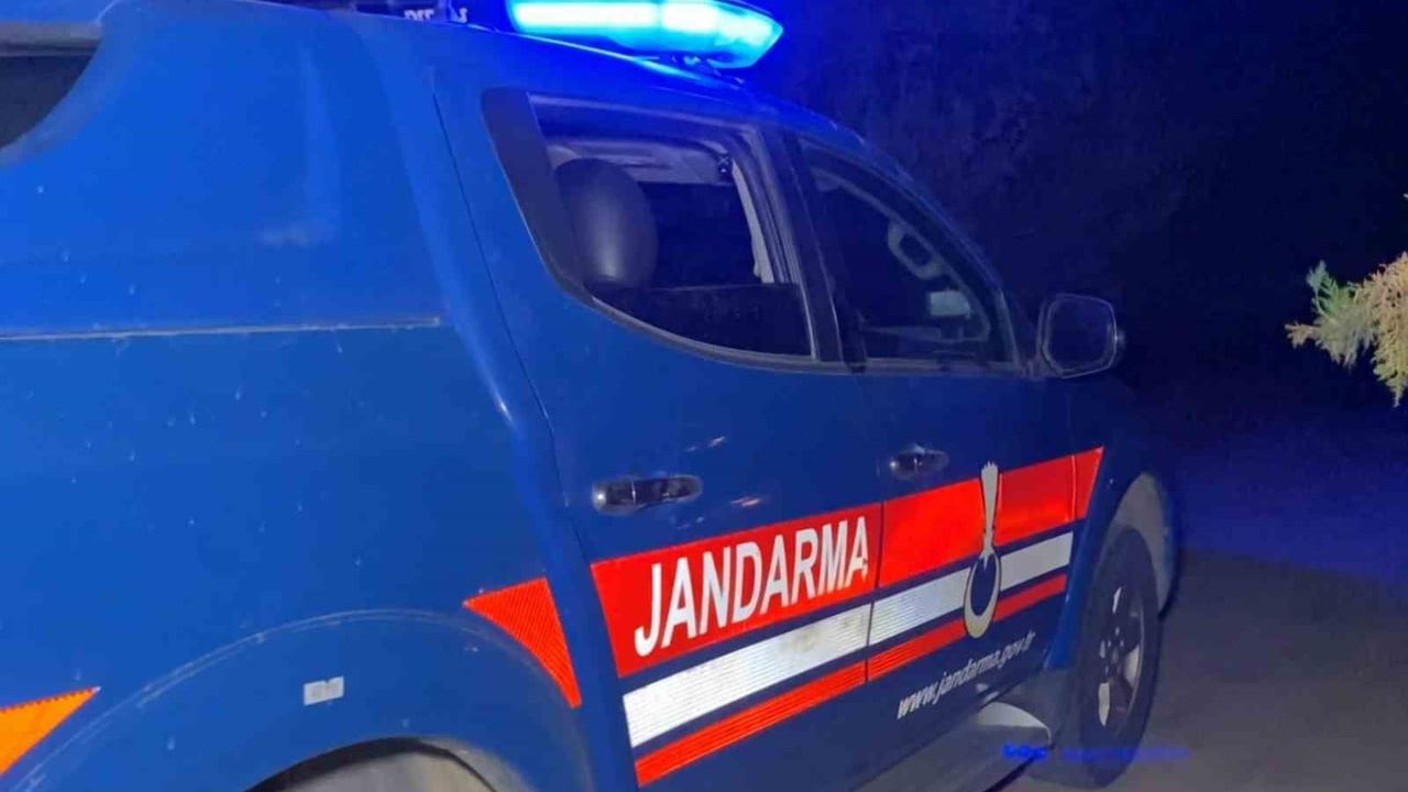 Aksaray'da restorandan uçan çatı 60 yaşındaki kadını öldürdü