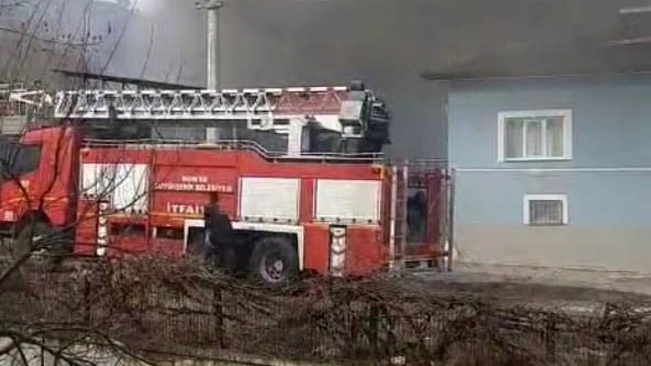 Akşehir Atakent'te müstakil evde yangın: 1 kişi yaralandı