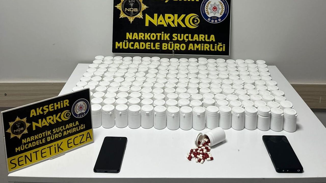 Akşehir'de uyuşturucu operasyonu: 10 bin 550 hap ele geçirildi
