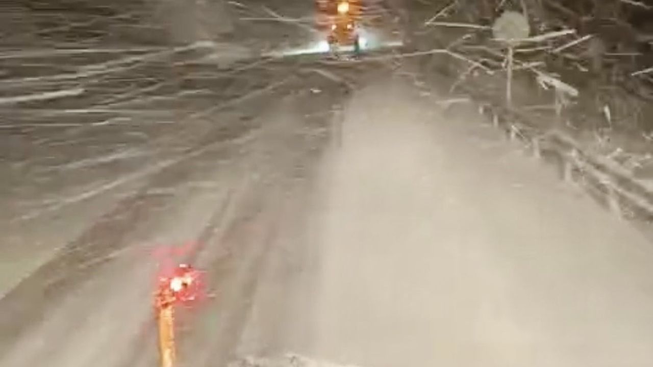 Akseki-Seydişehir yolunda gece saatlerinde kar etkili oldu