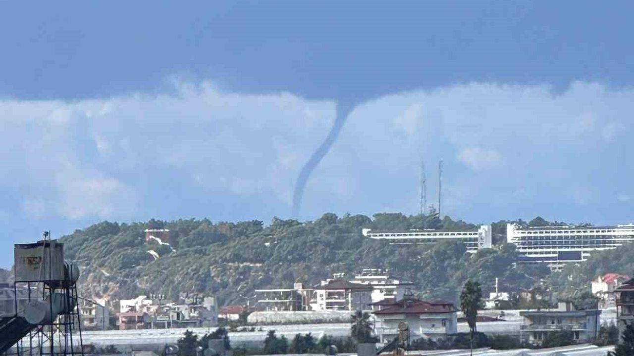 Alanya açıklarında denizde hortum: Okurcular’da yaklaşık 10 dakika sürdü