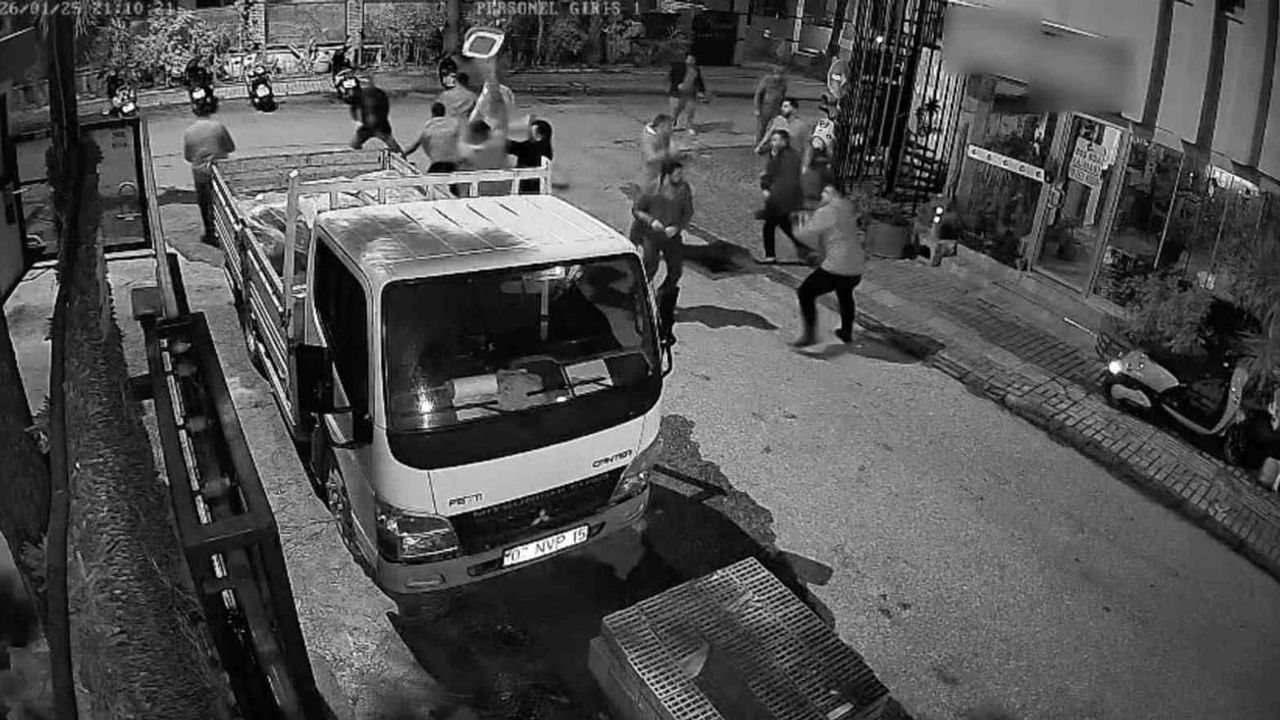 Alanya’da alacak verecek kavgası: Zincir, sopa ve bıçakla 7 yaralı