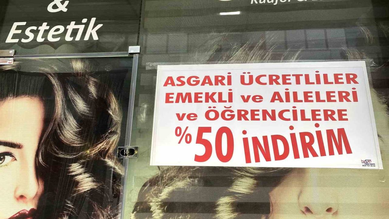 Alaşehir'de kuaförden yeni yıla özel yüzde 50 indirim