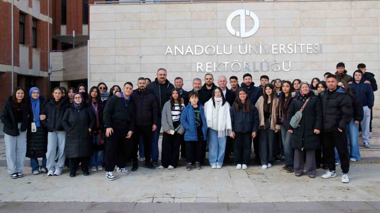 Anadolu Üniversitesi 2025’te Yaklaşık 27 Bin Aday Öğrenciyi Ağırladı