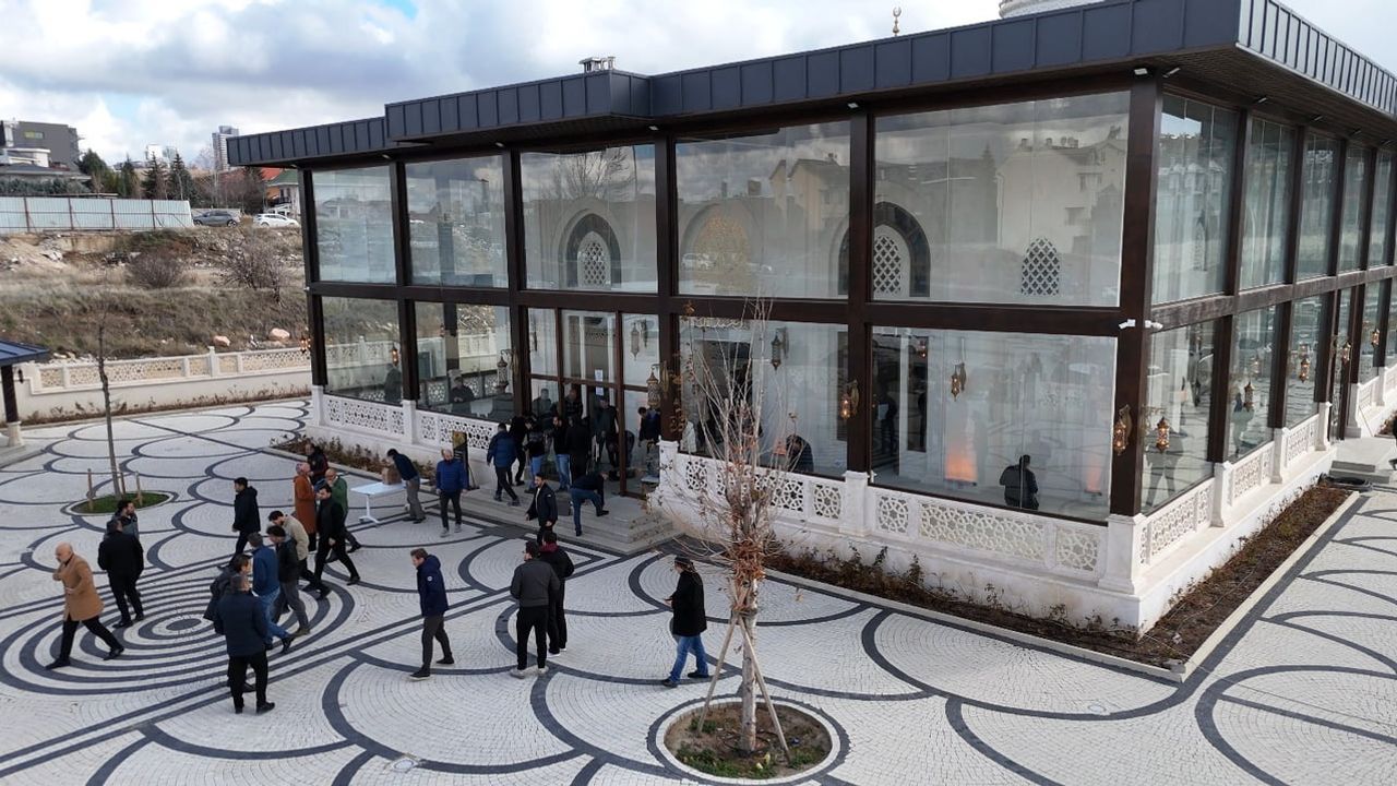 Ankara'da güneş enerjili model cami: Süleyman Bölünmez Eğitim Vakfı Camii
