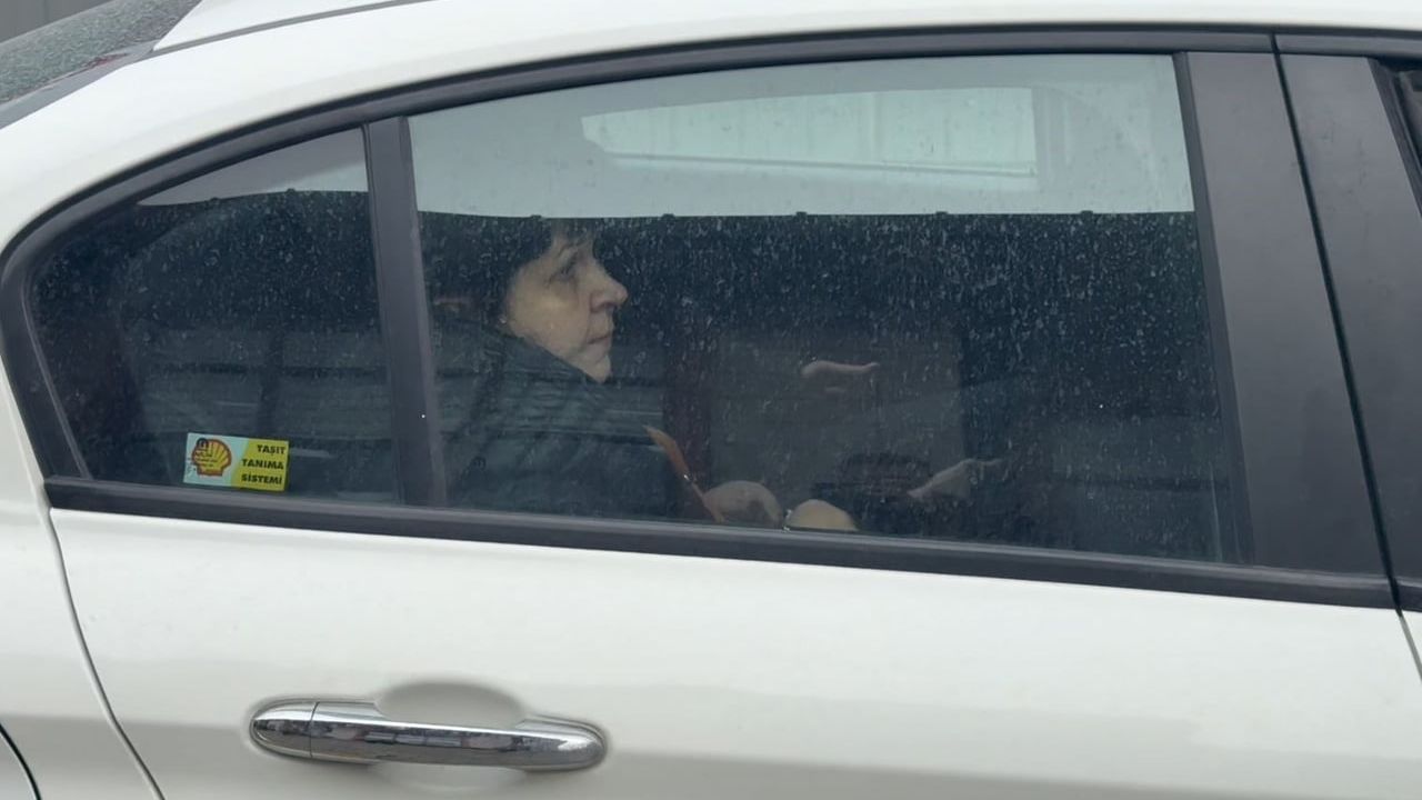 Annesi İstanbul'da oğlunu teşhis etti: Rus yüzücünün cenazesi transfer ediliyor