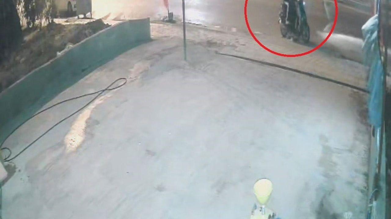 Antakya'da oto yıkama pompalı tüfekle kurşunlandı — Maskeli saldırı kamerada