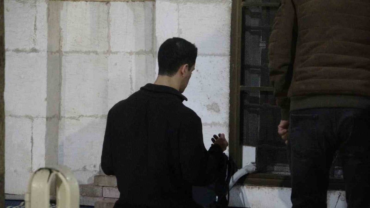 Antalya'da Miraç Kandili Camileri Doldurdu