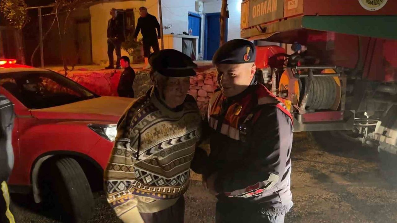 Antalya Serik'te Orman Yangını Kontrol Altına Alındı