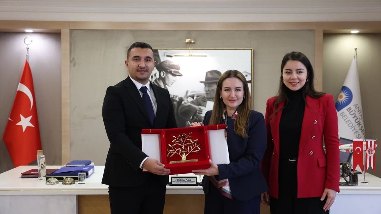 Antalya ve Muğla Gençlik Meclisleri Kardeşlik Protokolünü Oy Birliğiyle Kabul Etti