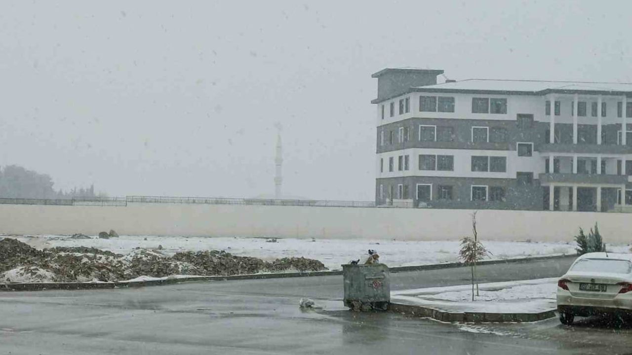 Araban’da üçüncü kar yağışı kuraklık korkusunu dindirdi