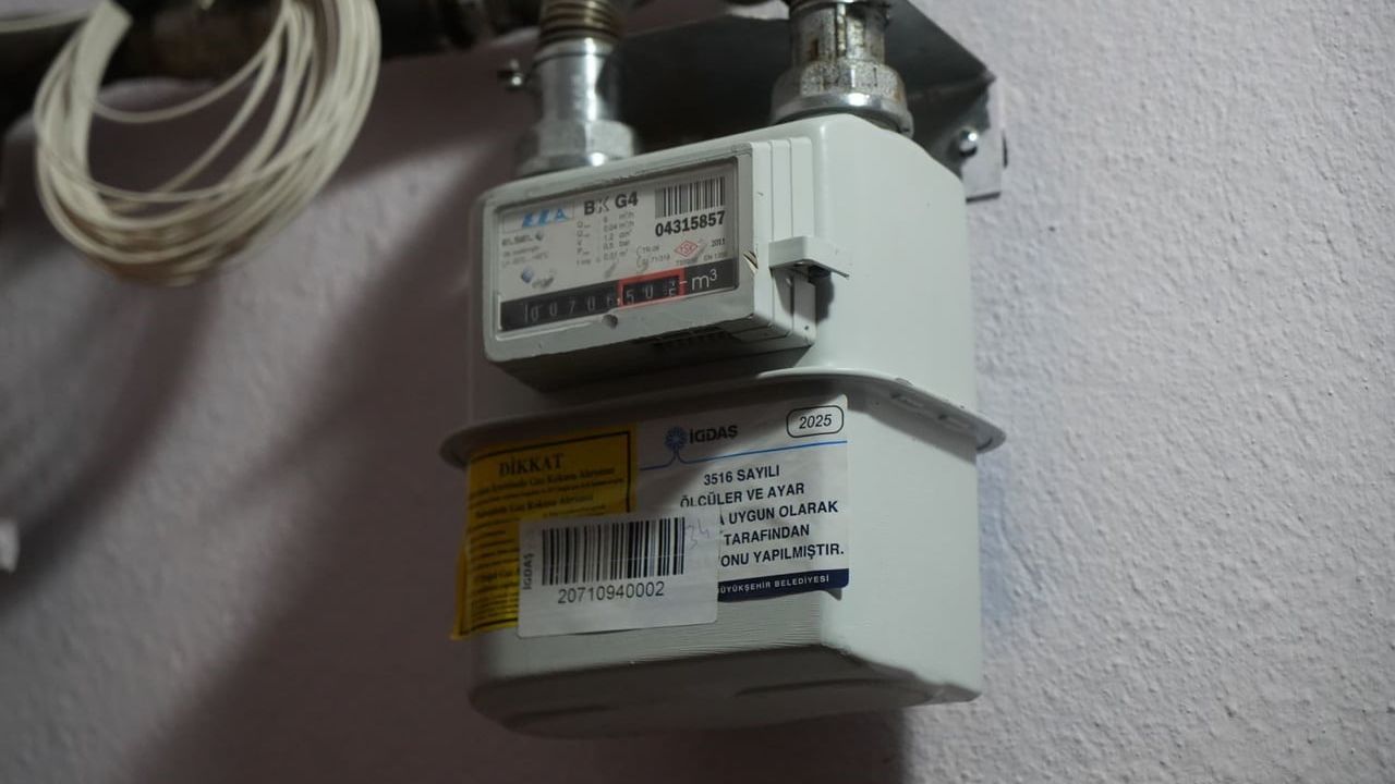 Arnavutköy'de Down sendromlu çocuğu olan vatandaşa İGDAŞ'tan 21 bin 189 TL kaçak doğalgaz cezası
