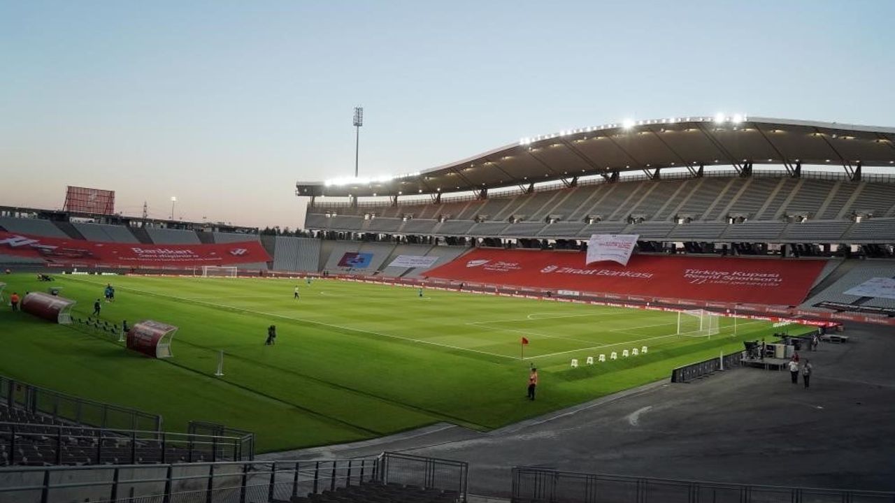 Atatürk Olimpiyat Stadyumu 6. kez Turkcell Süper Kupa finaline ev sahipliği yapacak