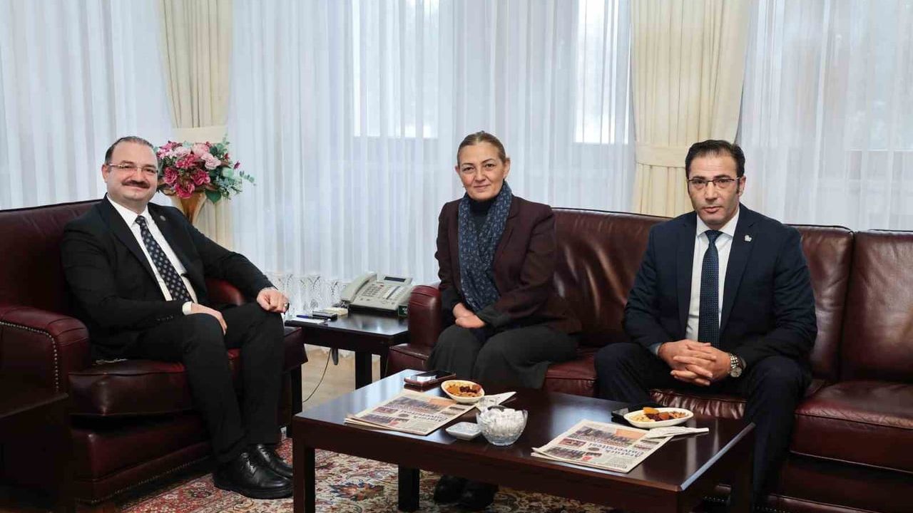 Atatürk Üniversitesi ve KUDAKA'dan Geleneksel El Sanatlarına Destek