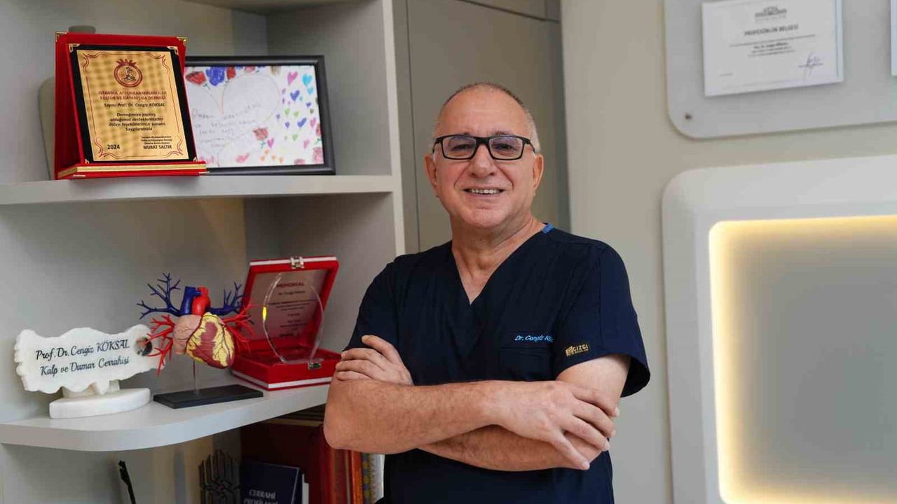 Avrupa’da ameliyat şansı verilmeyen 75 yaşındaki hasta İstanbul’da kalbi durdurulmadan iyileşti