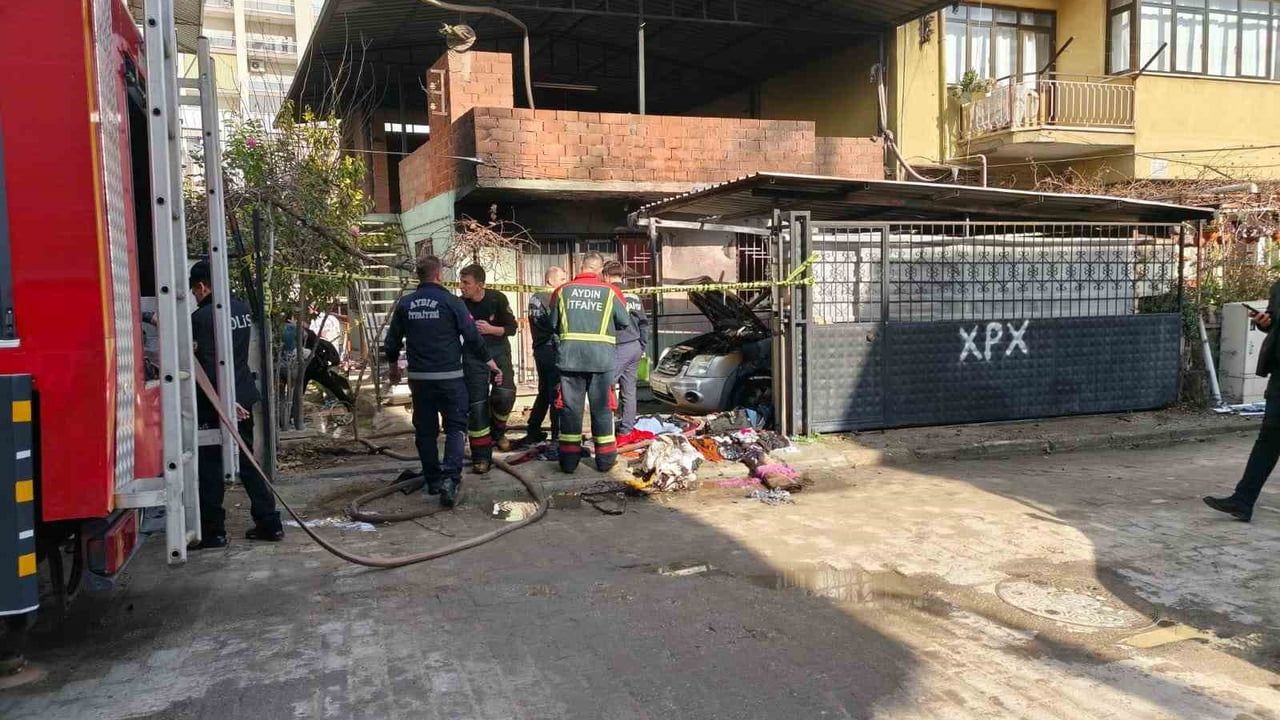 Aydın'da Umurlu'da ev ve araç yangını: Şahıs kendisine ateş etti