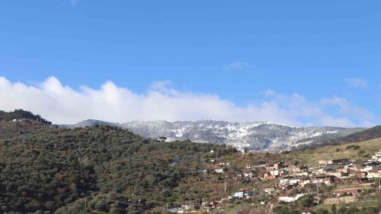 Aydın’ın yüksek rakımları karla kaplandı