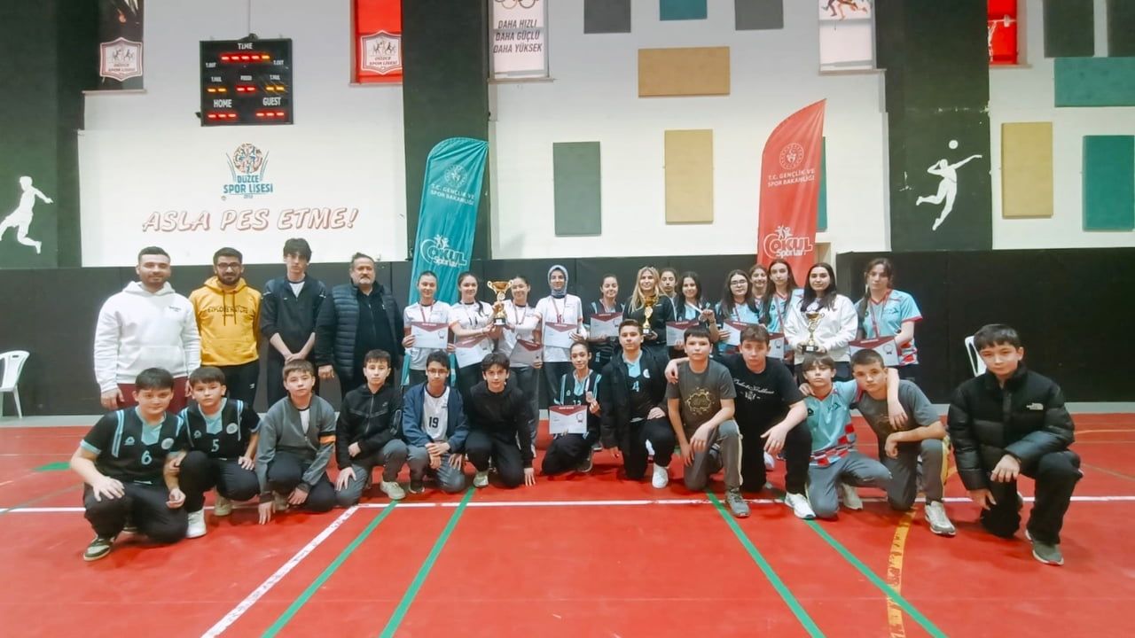 Badminton Yıldızlar İl Birinciliği Sona Erdi