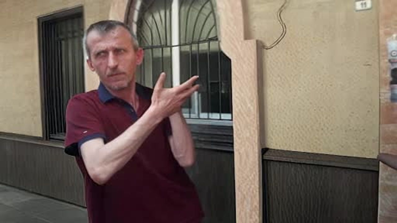 Bafra'da darp edilen kişi apartman girişinde ölü bulundu