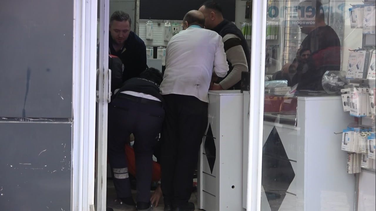 Bafra'da iş yeri önünde silahlı saldırı: 1 yaralı