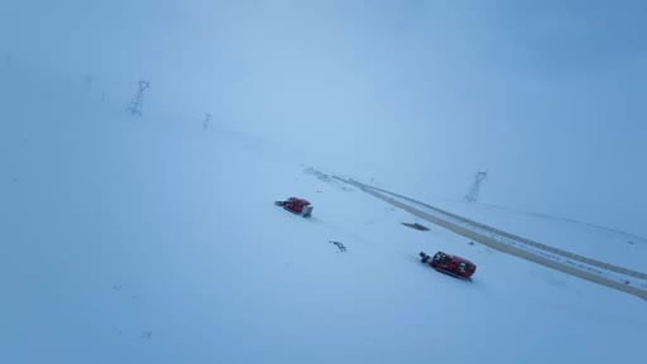 Bakan Bayraktar: Ekiplerimiz 7 gün 24 saat sahada, kış bakım çalışmaları devam ediyor